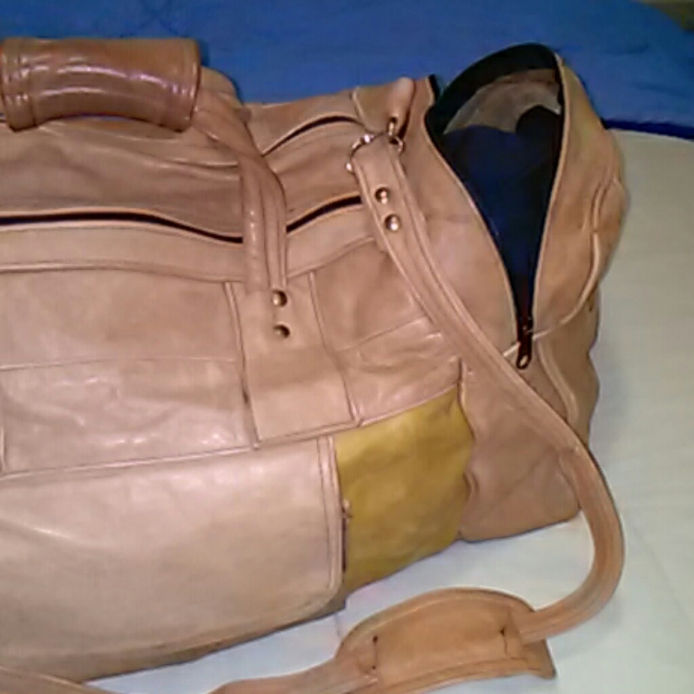 Duffle Bag - image 6
